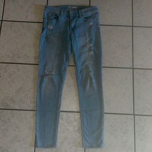 Like new Levi’s 721 skinny size 27